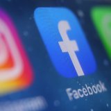 En moyenne, les conseillers et conseillères d'Etat comptent entre 0 et 5000 abonnés sur Facebook (photo d'illustration). KEYSTONE/DPA/KARL-JOSEF HILDENBRAND